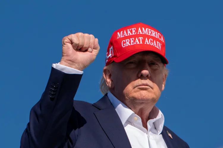 With AI memes, Trump promotes mythical version of himself as challenges stack up ahead of midterms
